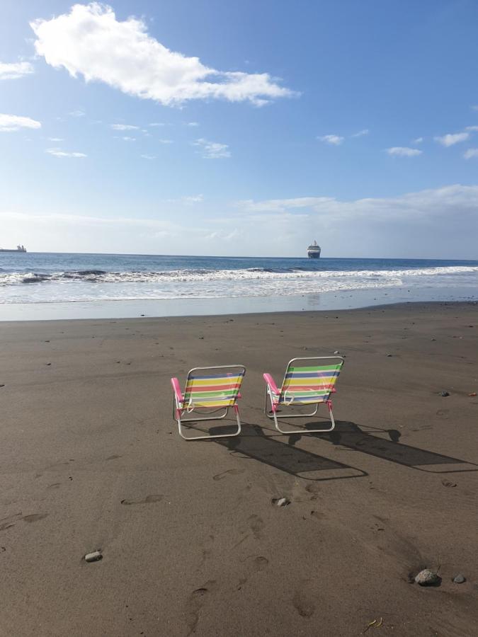 Pequeno Paraiso Frente Al Mar Playa Chica サンタクルスデテネリフェ エクステリア 写真